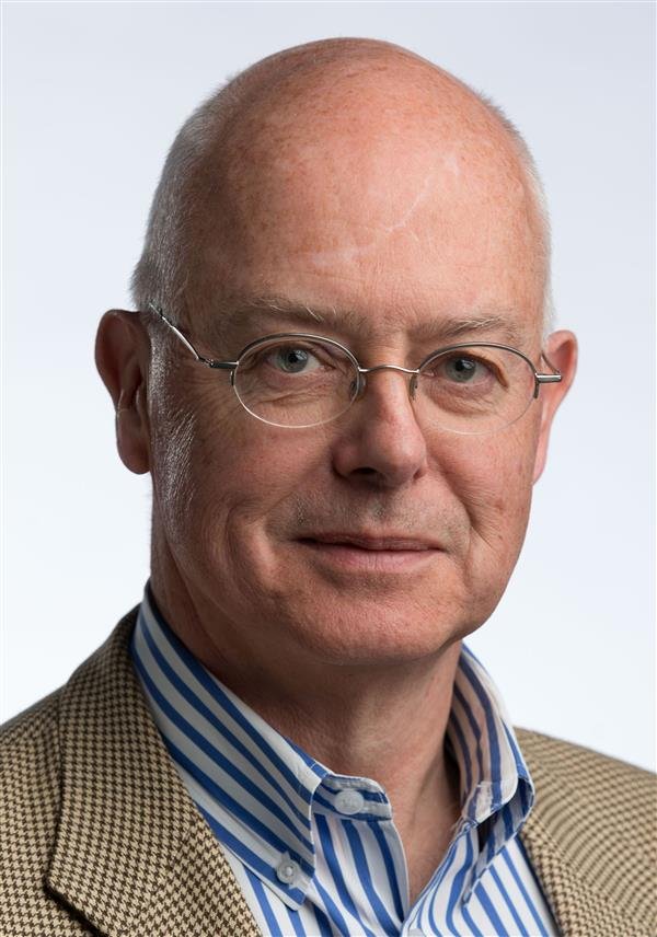 Headshot of Richard Weir